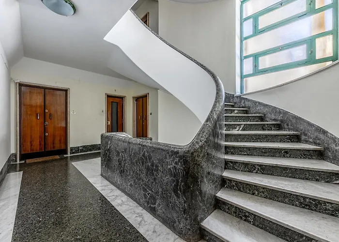 & Apartment *